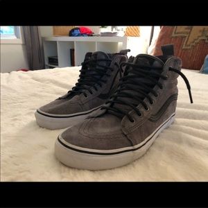Men’s Vans Size 7
